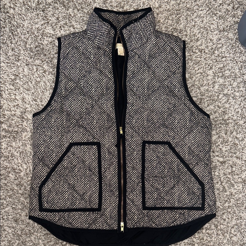 J. Crew Black & White Herringbone Quilted Vest